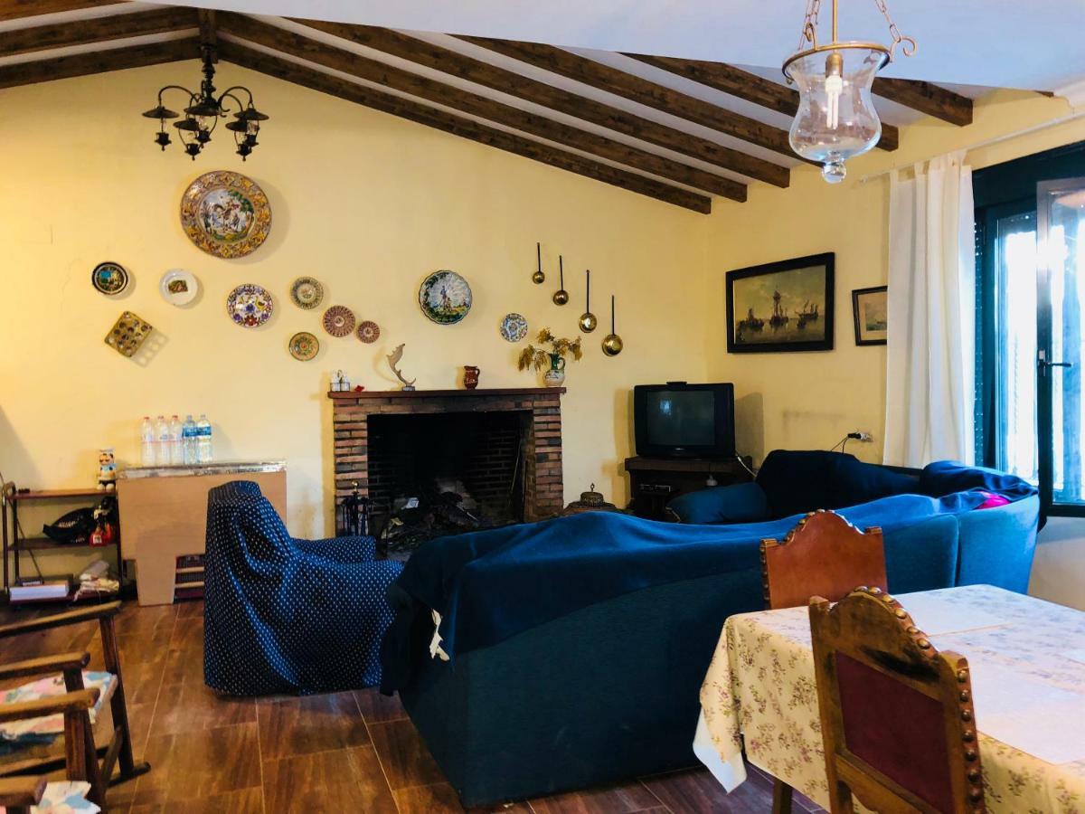 Casa Rural En Constantina Luaran gambar